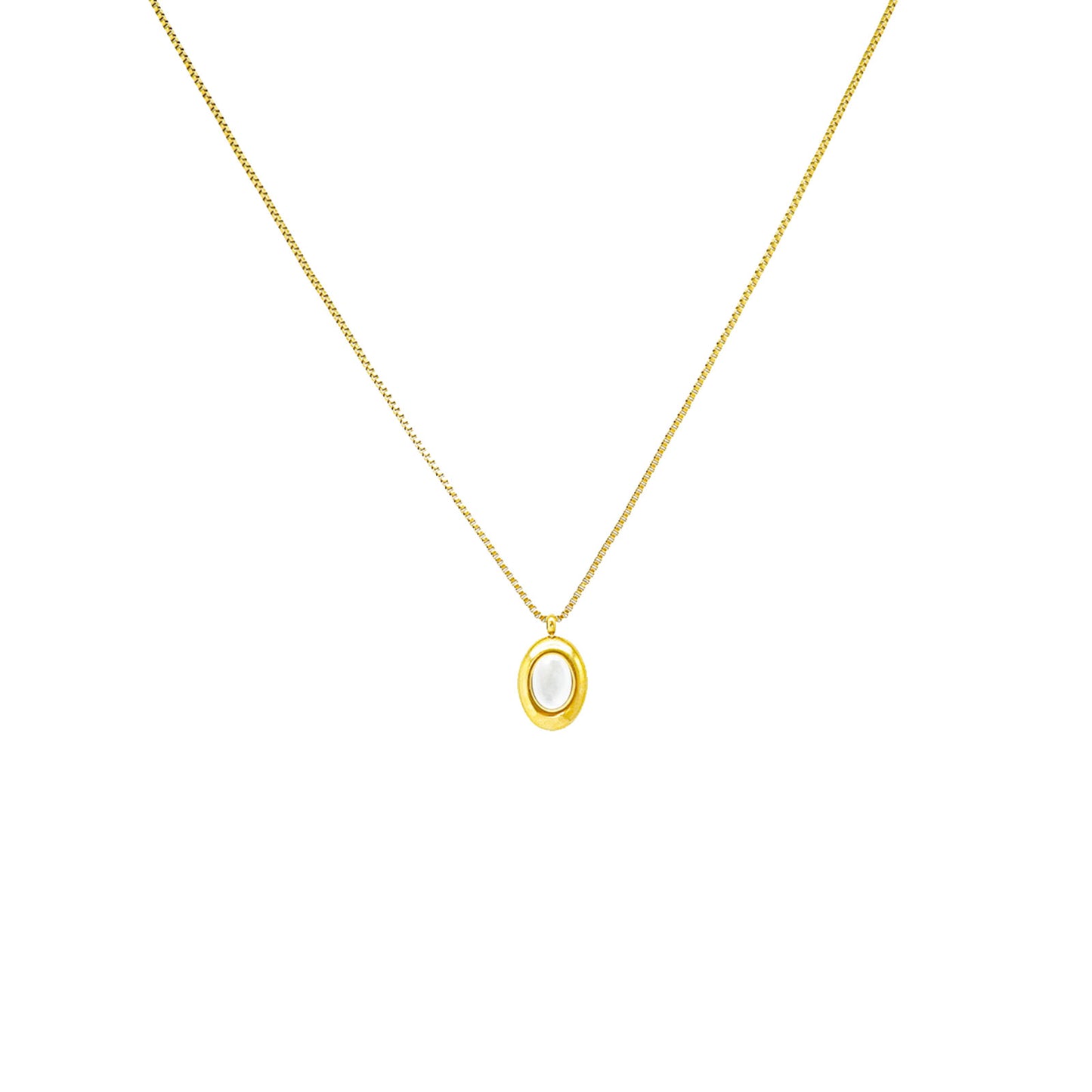 Oval White Nacre Pendant Gold Necklace