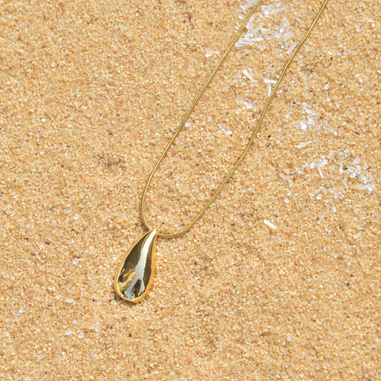 Teardrop Pendant Gold Necklace