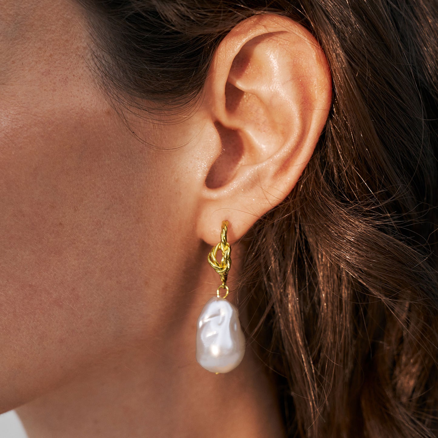 Baroque Pearl Gold Earrings