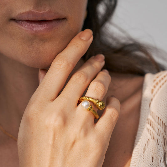 Twisted Pearl Gold Ring